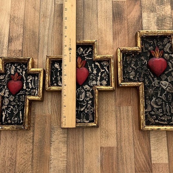 Set of 3 Mexican Crosses with Milagros & Sacred Heart - Picture 3 of 9